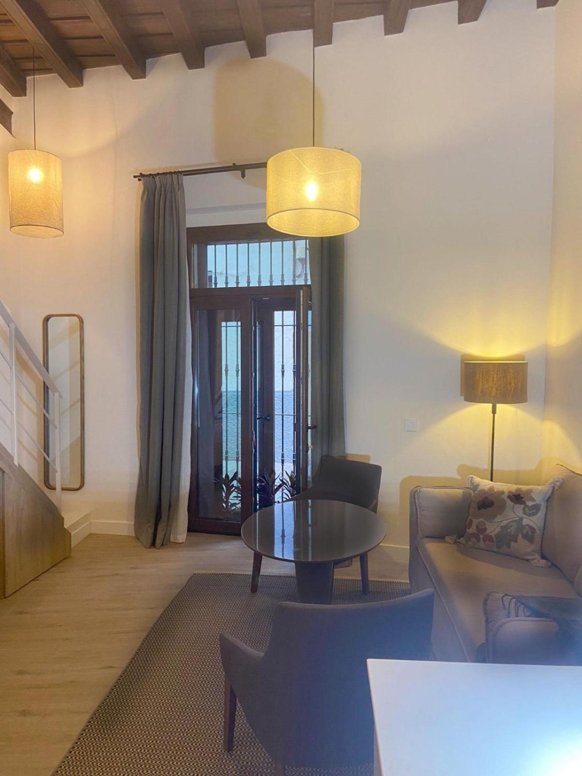 Casa Palacio Bustos Tavera Севилья Экстерьер фото